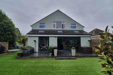 This is an example of a contemporary garden in Essex.