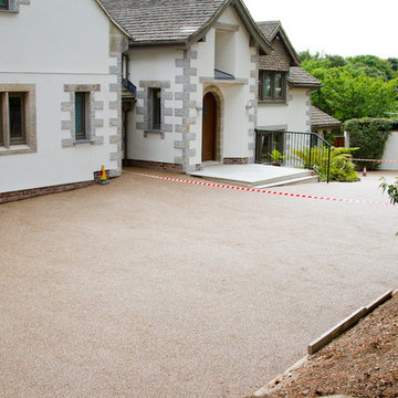 Resin bound gravel resurface of a large Falmouth driveway