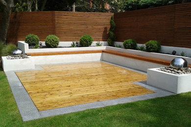 Inspiration for a contemporary garden in Cheshire.