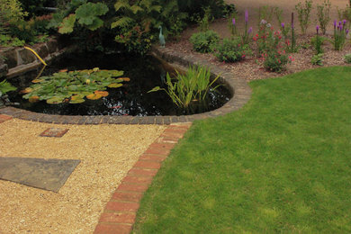 Design ideas for a contemporary landscaping in Sussex.