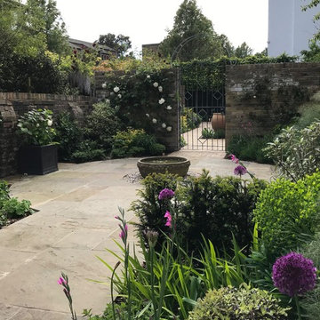 Secret Garden, Highbury