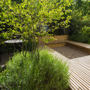 Small Courtyard in the Suburbs by Barnes Walker Landscape Architects
