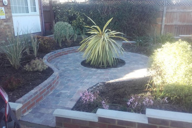 Small front garden re-design.