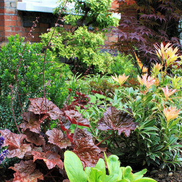 Small Front Garden: Simple Planting