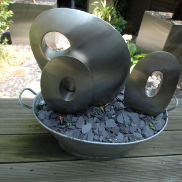 Steel garden sculpture