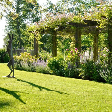 Suffolk Manor Garden