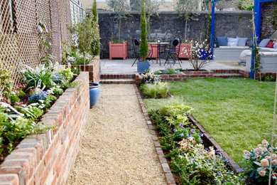 Inspiration for a mediterranean garden in London.