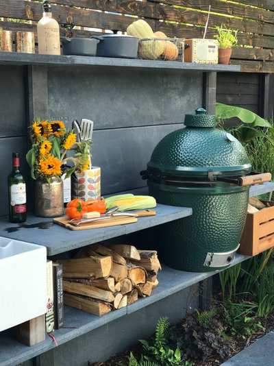 Exotique Jardin by The Outdoor Kitchen Collective
