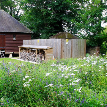 Tropical Garden Courtyard Gardens: Kent