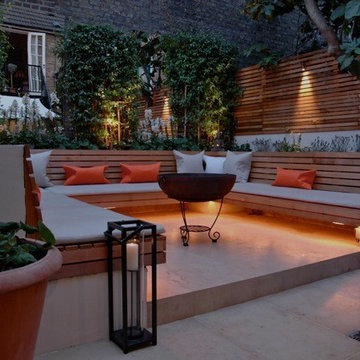 Urban West London Garden uses Contemporary Slatted Screen Fencing