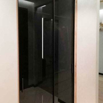Шкаф корпусный с раздвижными дверьми raumplus
