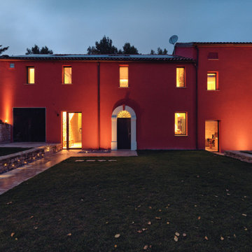 Casa Rossa | design, materiali e luce in 250 mq