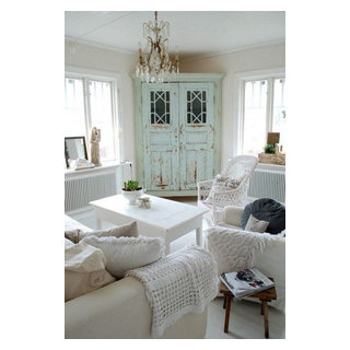 38 Charming Shabby Chic Living Room Designs - Shabby-chic Style - Living  Room - Sacramento - by ComfyDwelling.com