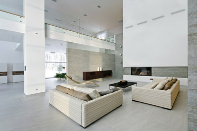 Example of a large trendy living room design in Novosibirsk