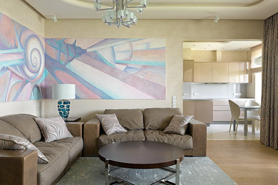 На фото: парадная гостиная комната:: освещение в современном стиле с бежевыми стенами, паркетным полом среднего тона и коричневым полом с
