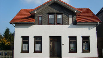 Dachaufstockung und Erkereinbau eines klassizistischen Einfamilienhauses