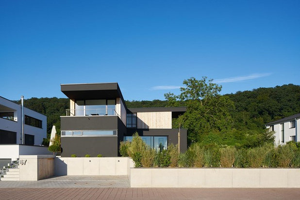 Modern Häuser by Thomas Fabrinsky Freier Architekt BDA