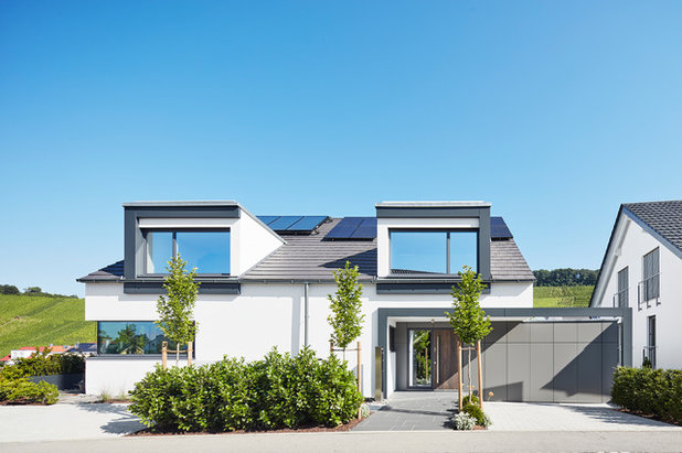 Modern Häuser by WertHaus Heilbronn GmbH