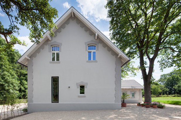 Skandinavisch Häuser by MRR Architekten