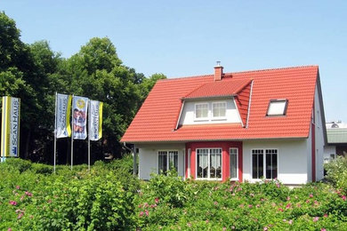 ハンブルクにあるコンテンポラリースタイルのおしゃれな家の外観の写真