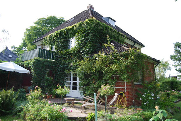 Klassisch Häuser by Cabel Immobilien