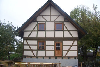Photo of a traditional house exterior in Dresden.