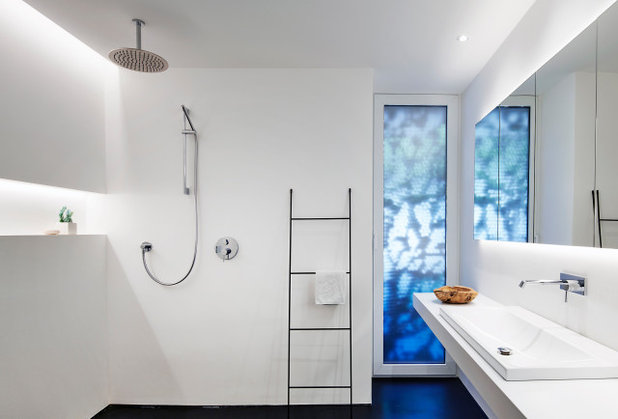 Modern Badezimmer by diekmann innenarchitekten
