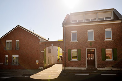 デュッセルドルフにあるおしゃれな家の外観の写真