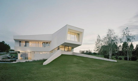 Architektur: Eine skulpturale Villa bei Wien mit weitem Ausblick
