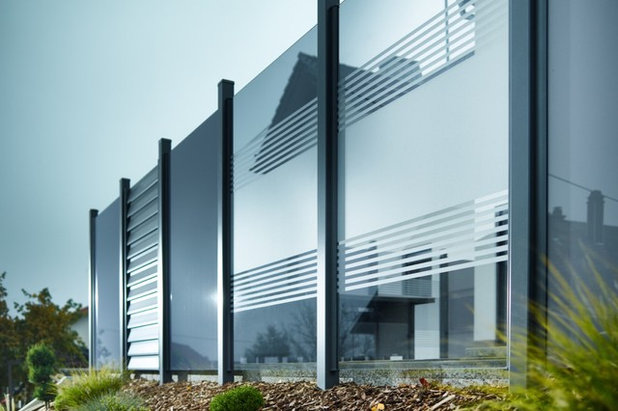 Modern Häuser by ZAUNZAR GmbH