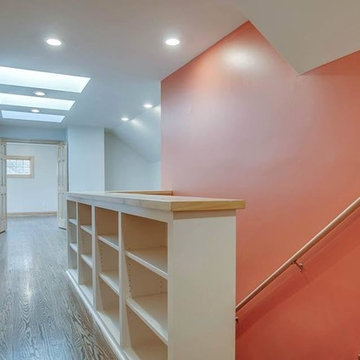 Accent wall in Stairwell