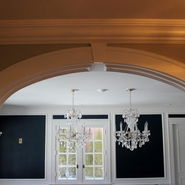 Arched Opening to Dining Room