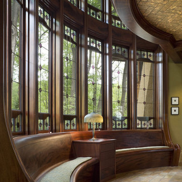 Arts & Crafts Residence -