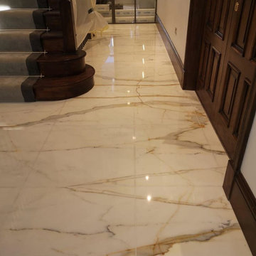 Calacatta Oro Marble Bookmatch Entrance Hall