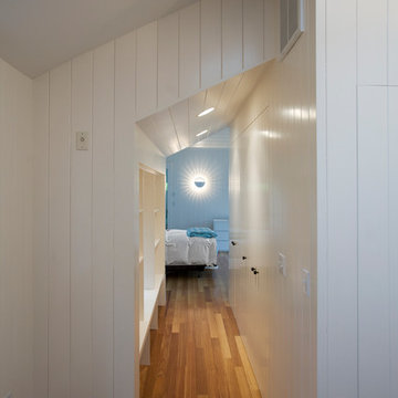 Cape Reno - Master Suite Closet