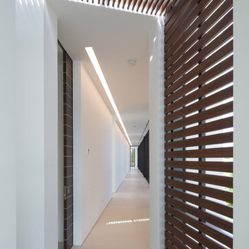 Contemporary FL custom home, Silberstein Architects