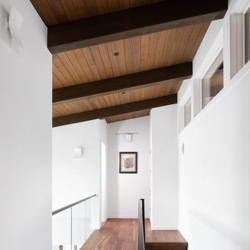 Cove Cliff Residence