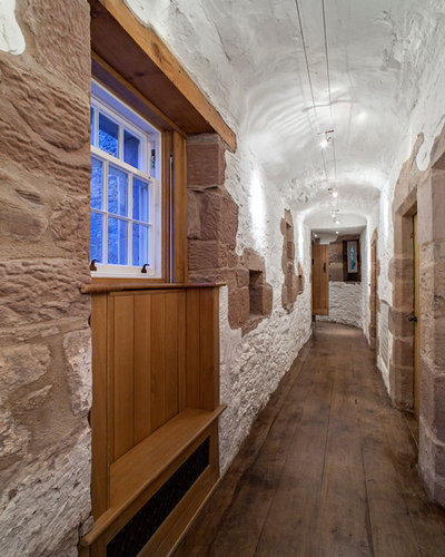 Rustic Hallway & Landing by Maxwell & Company Architects