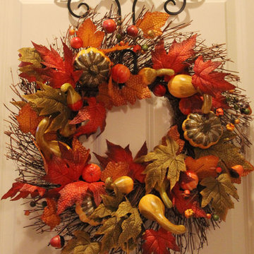Fall Wreath/Wreath Hanger