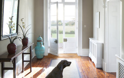 10 Tips to Create the Perfect Country Home Hallway