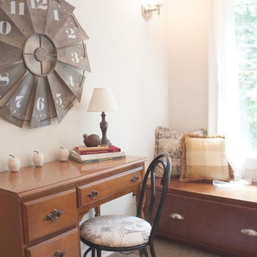 Home Staging | Landing turned Cozy Study