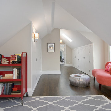 Kids Study Room to Hallway
