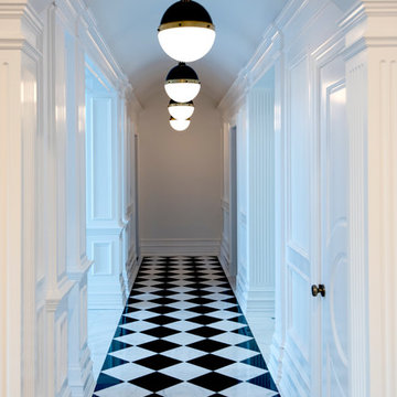 Long Island House - Hallway