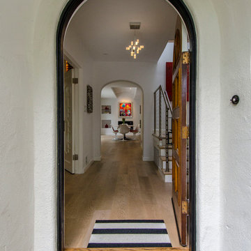 Midcentury modern entryway