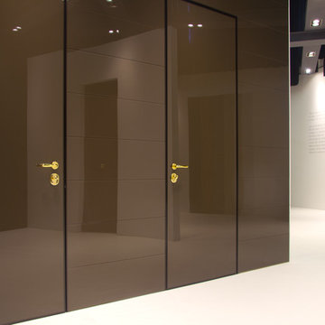 Modern Interior Door from Oikos Collection