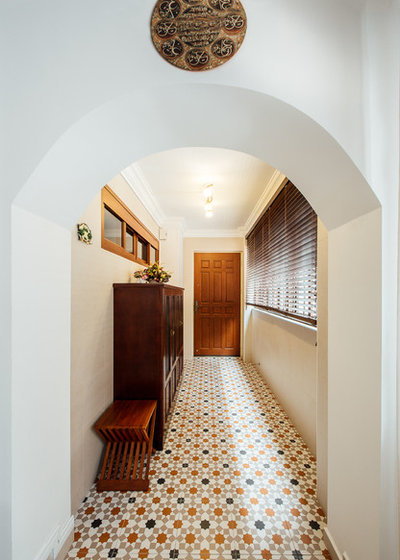 Mediterranean Hallway & Landing by Fatema Design Studio