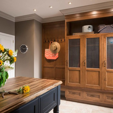 Multi-Purpose Space for Mud Room or Entry Way