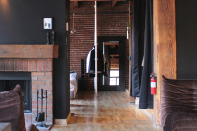 Inspiration for an industrial hallway remodel in Montreal