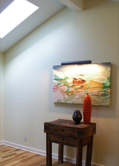 Traditional Hall My Houzz: Eclectic and Colorful in Central Austin