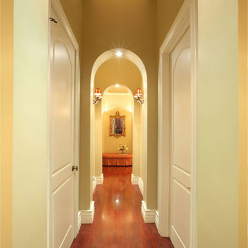 Palm Beach: Transitional Estate
